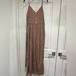 Small dotted Leopard style print maxi dress